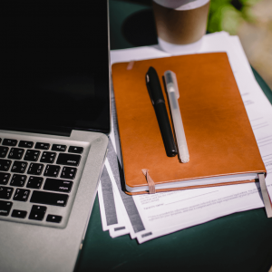 Alusen kurssialusta omien valmennusten, koulutusten ja konsultointien toteuttamista varten.